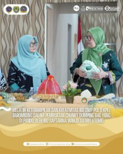Read more about the article Melatih keterampilan dan kreativitas Ibu DWP Poltekpel Barombong dalam pembuatan Chunky Dumping Bag, Kamis(14/12)